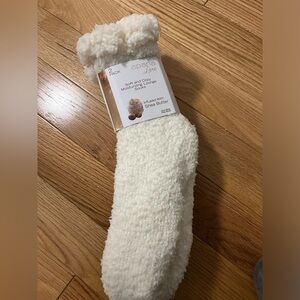 Apana Luxe moisturizing lounge socks 2 pair OSFM